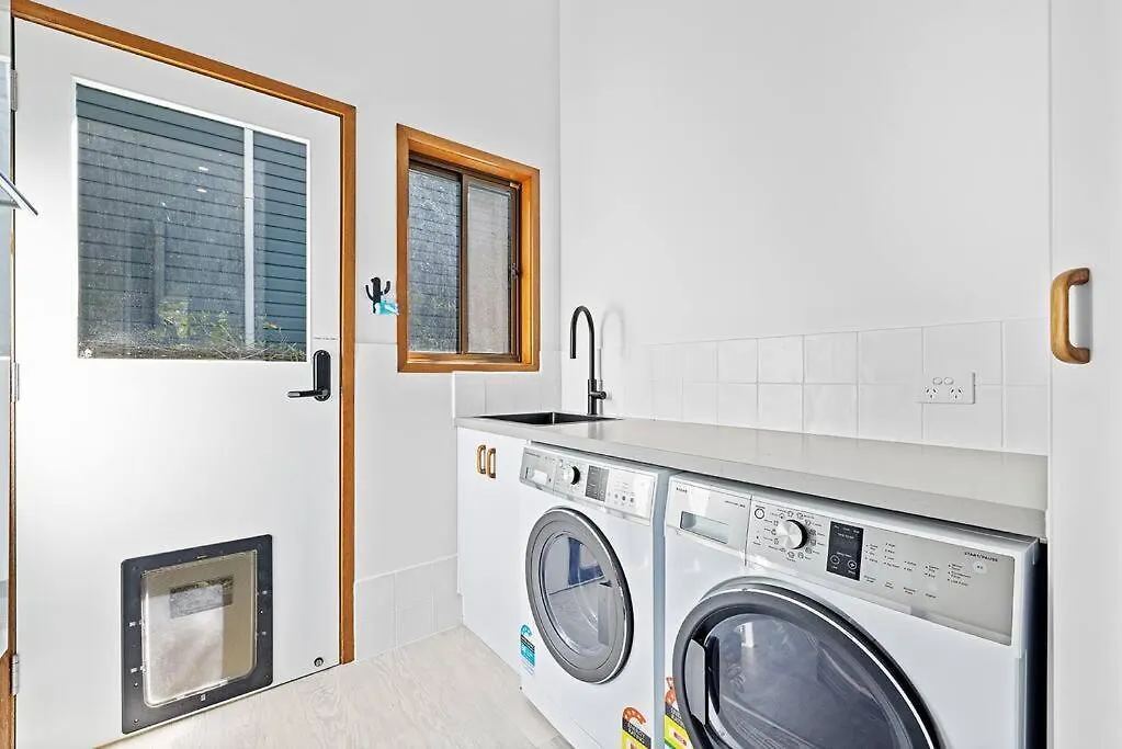 Fuller Holidays - Maluco - Beach House Belongil Byron Bay 0*,
