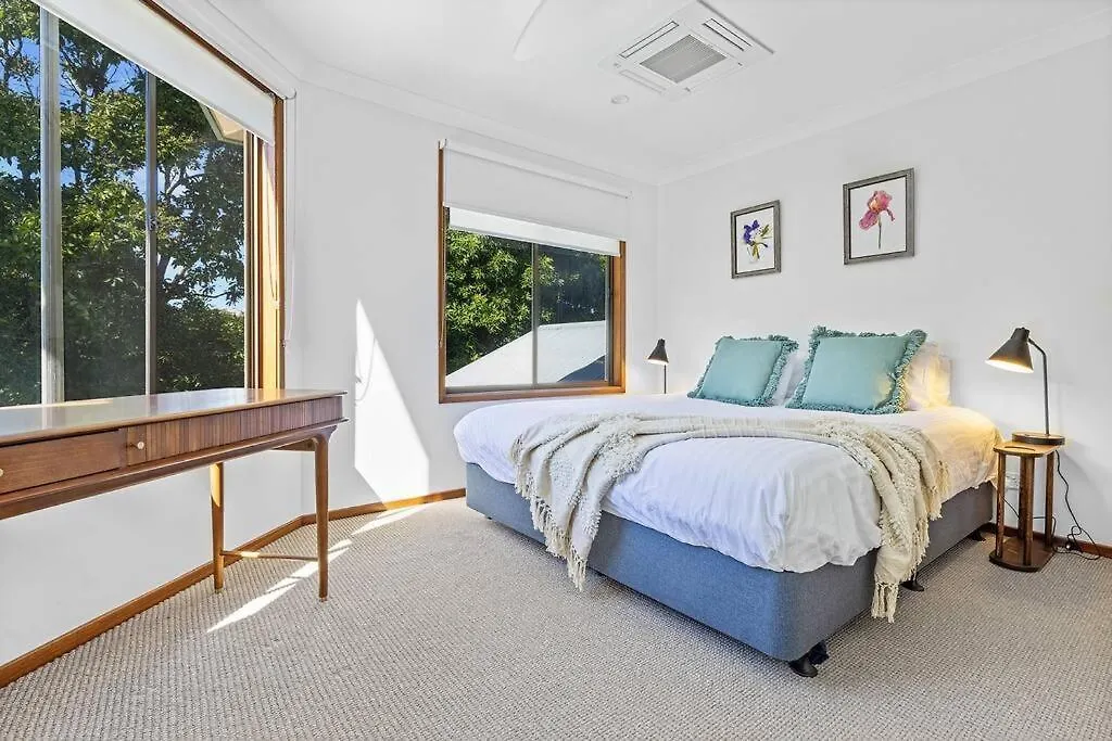 Fuller Holidays - Maluco - Beach House Belongil Byron Bay 0*,  Australia